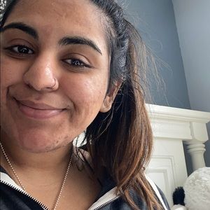 Meet your Posher, Teja